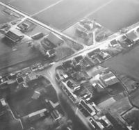 Afb. 33b. Luchtfoto buurtschap Oudemolen